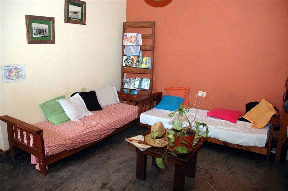 Capdevila Casa Pueblo Hostel מראה חיצוני תמונה